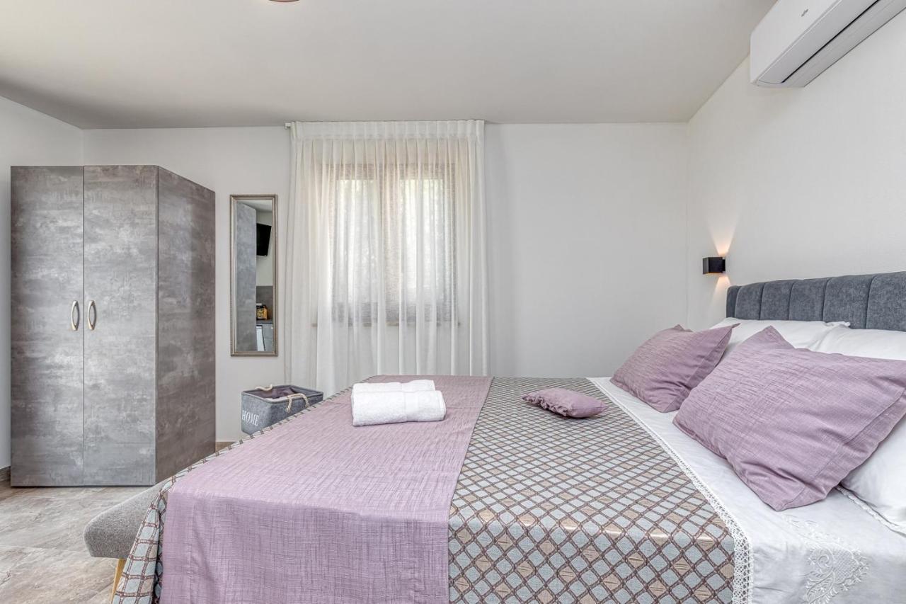 Rooms Nilda Musalez Bagian luar foto