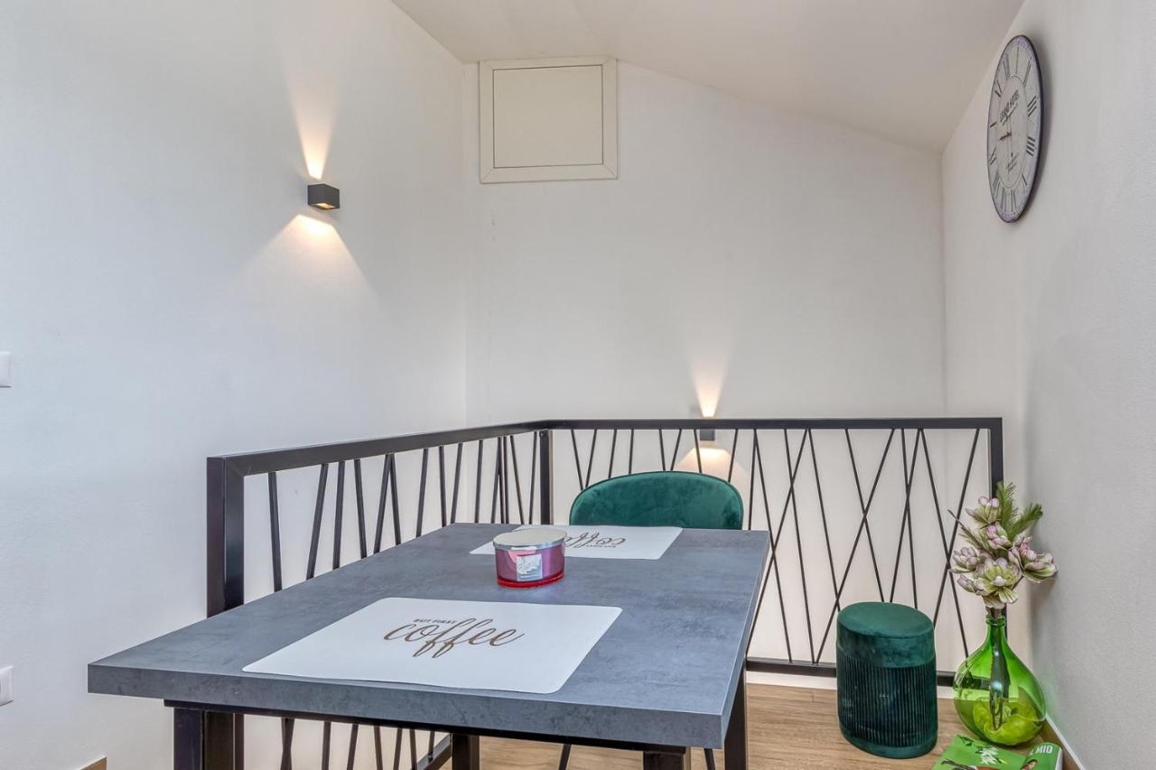 Rooms Nilda Musalez Bagian luar foto